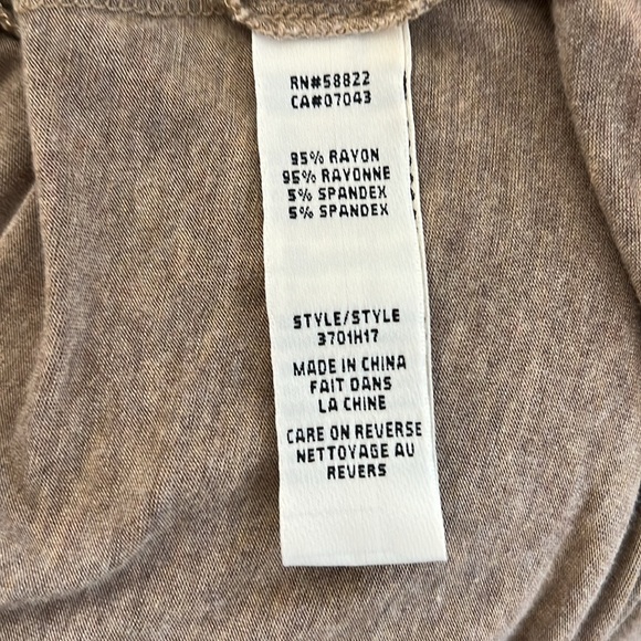 Max studio maxi skirt, size Small - Picture 3 of 4